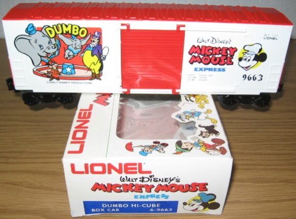 Picture of Dumbo Hi-Cube Boxcar