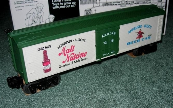 Picture of Anheuser Busch Malt Nutrine Woodside Reefer