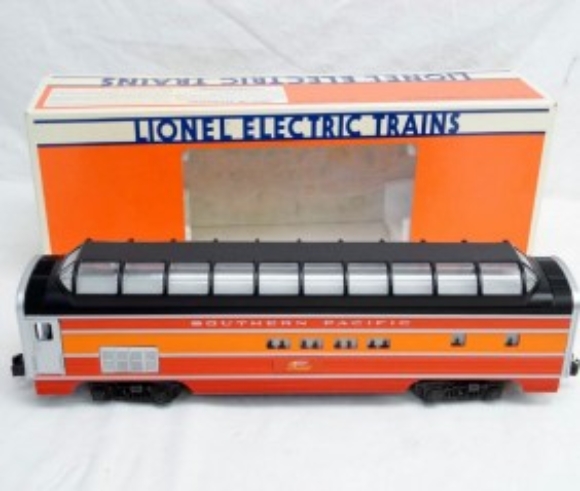 Picture of Southern Pacific Daylight 15" Full Vista Dome (used)