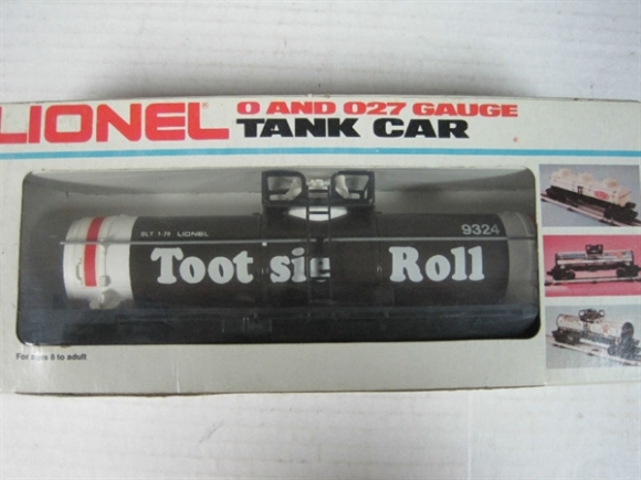 Picture of Toostie Roll Single Dome Tank Car