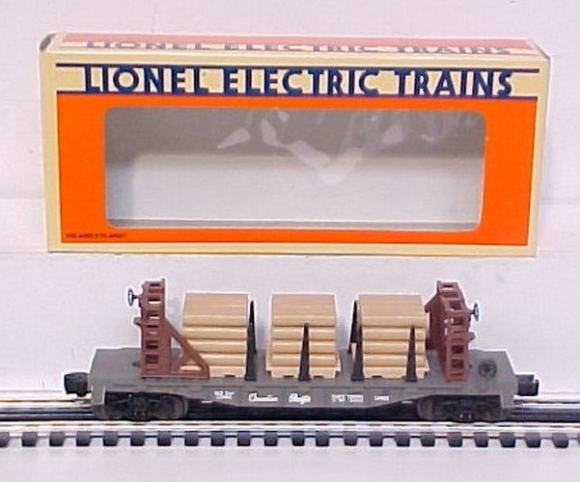 Picture of Canadian Pacific Bulkhead Flatcar w/Wood Loads