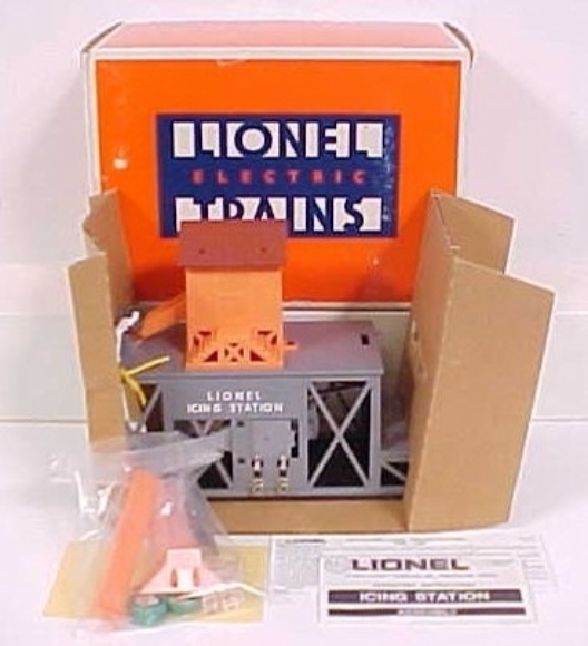 Picture of Operating Icing Station