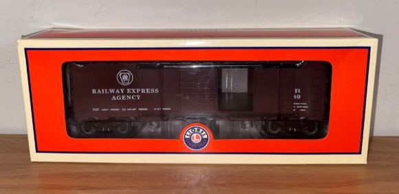 Picture of Lionel Pennsylvania REA Double-Door Boxcar