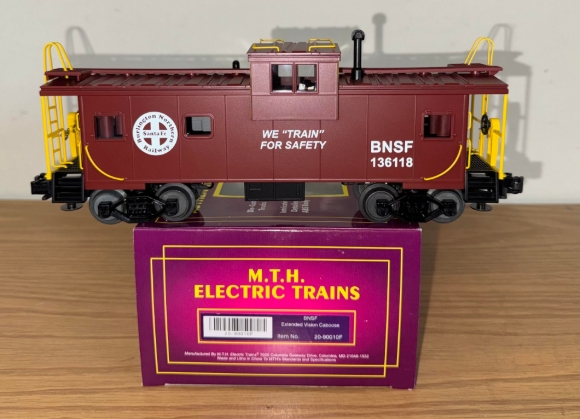 Picture of MTH Premier BNSF Lighted Extended-Vision Caboose 